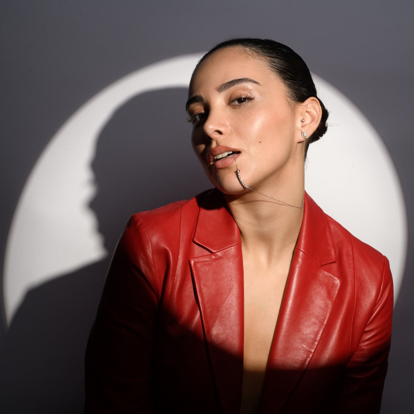 Marquise Eye Earrings| עגילי מרקיזה צמודים