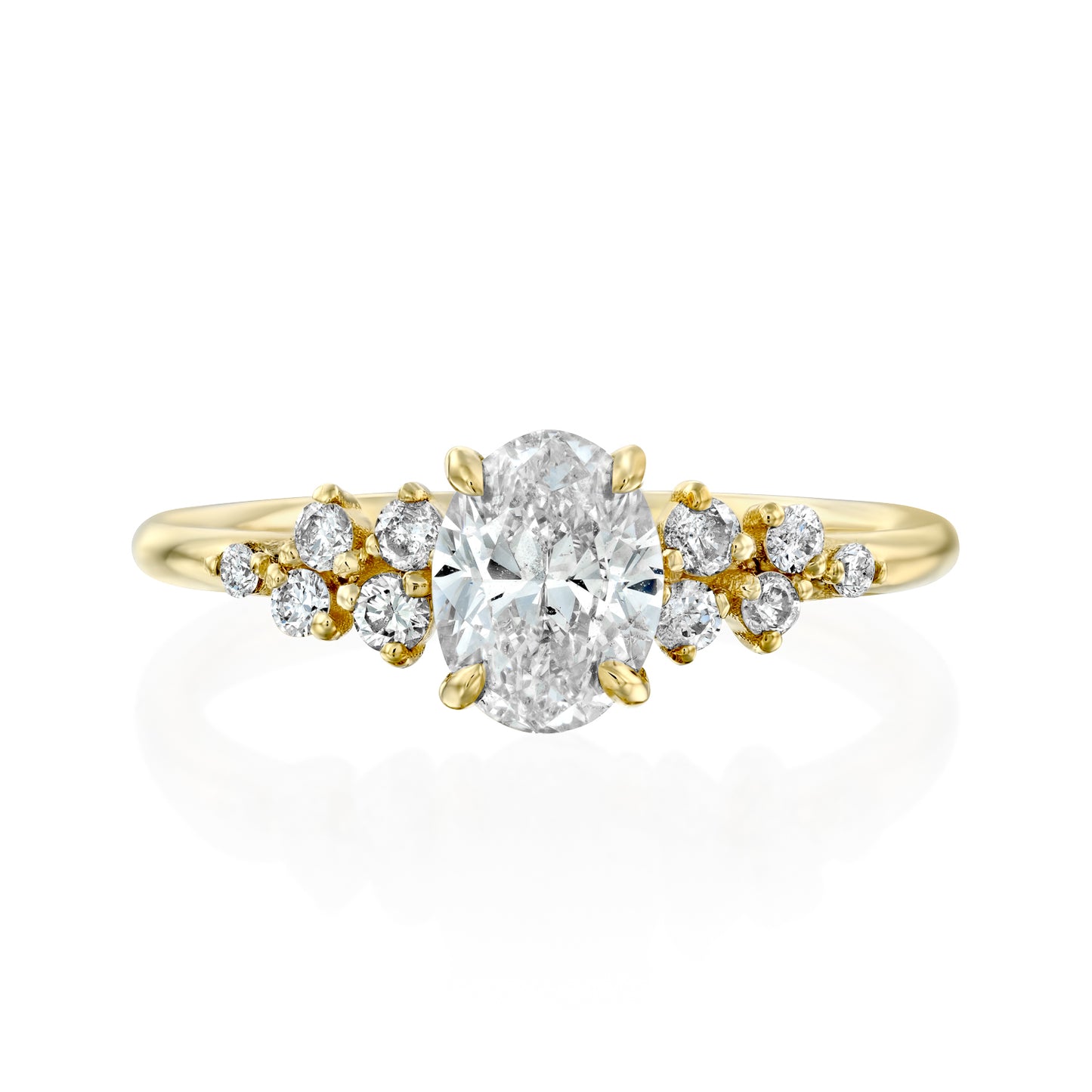 Romantic Oval Diamond Ring|טבעת רומנטית אובל