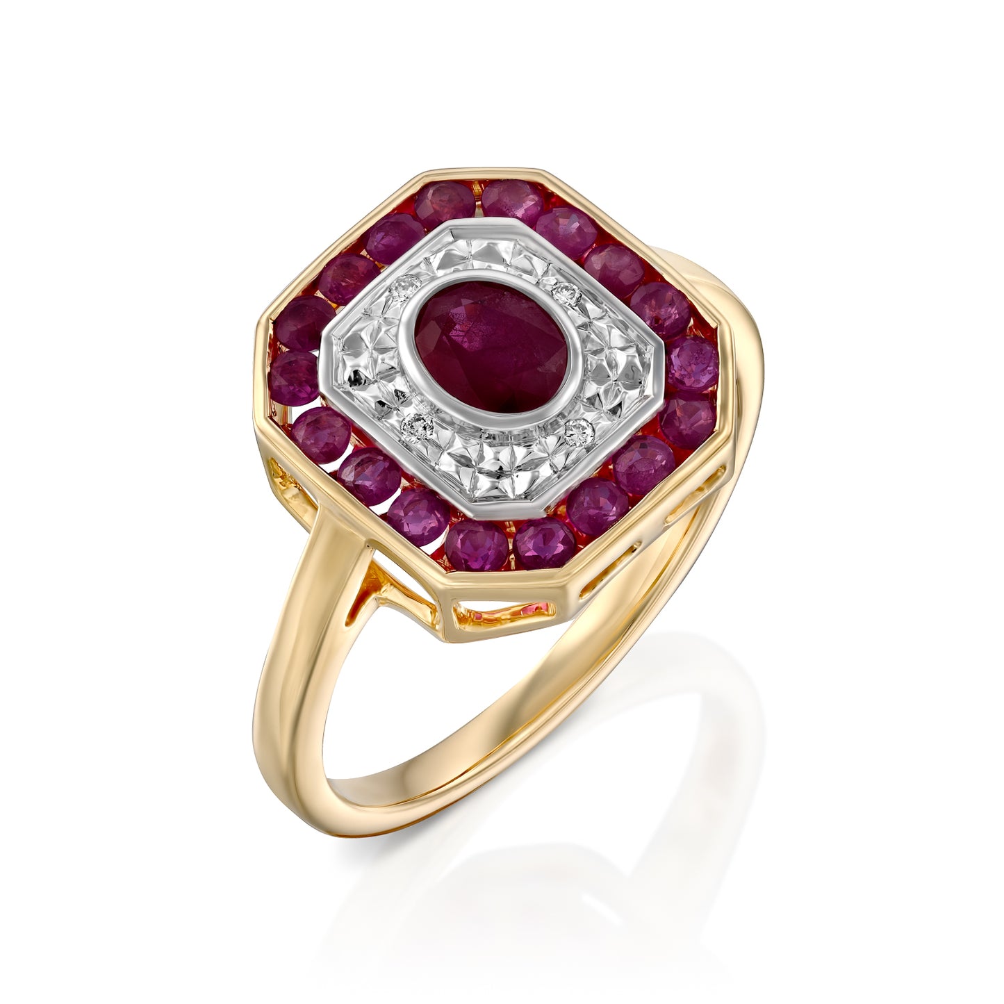 Elizabeth’s Rubi Ring | טבעת הרובי של אליזבת