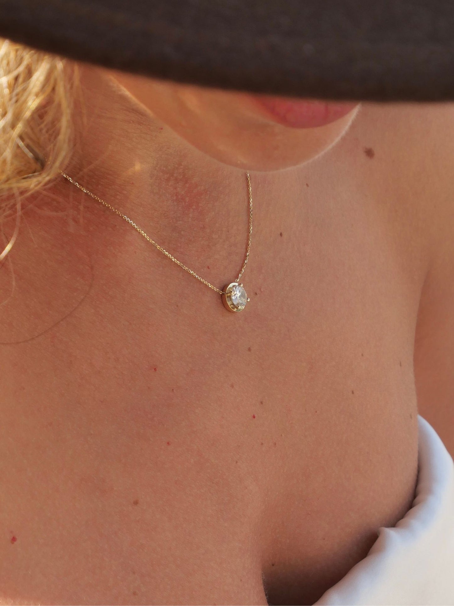 שרשרת דיסקית יהלום|Disco Diamond Necklace