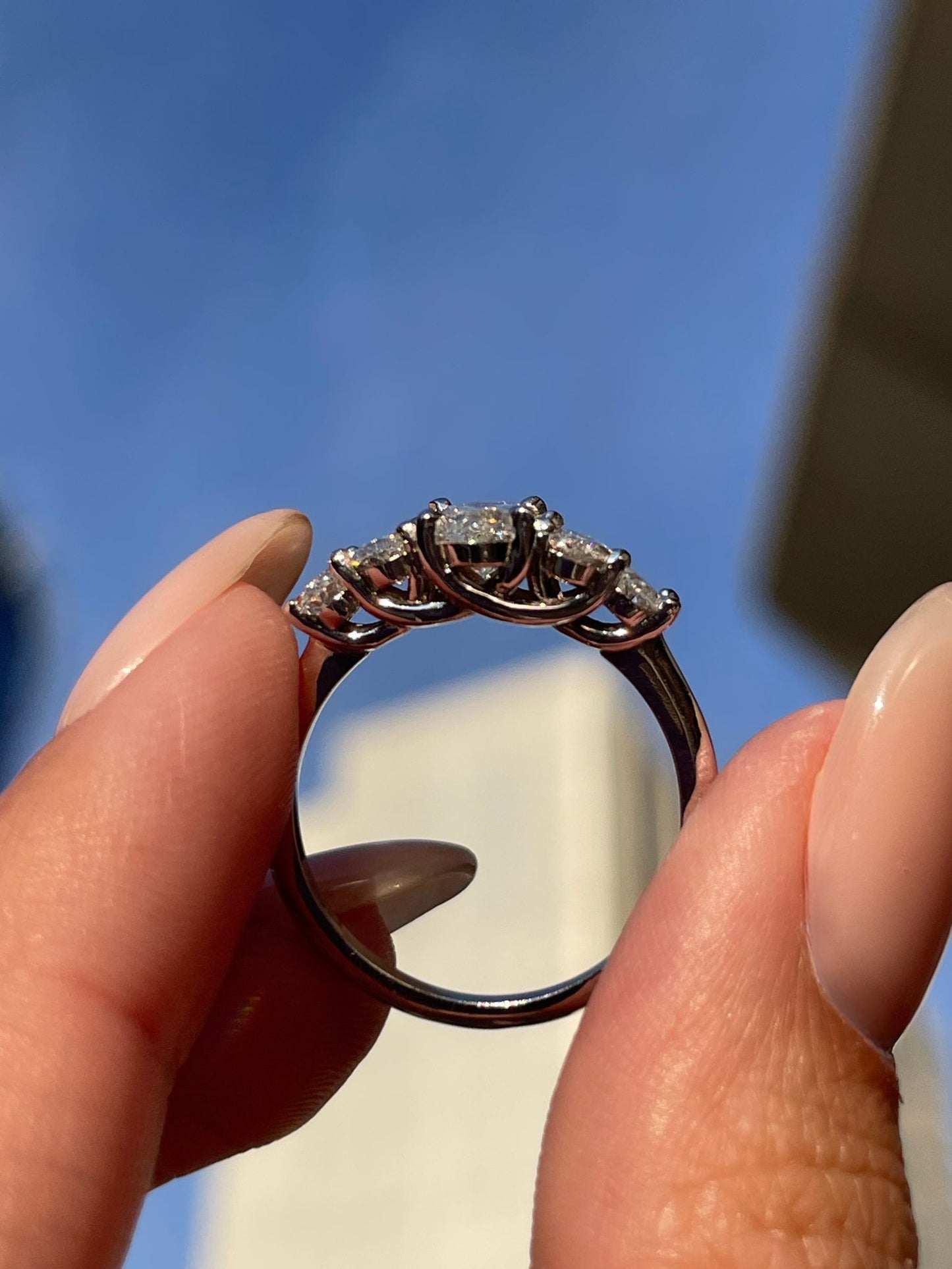 טבעת אובלים דה-גרדה|Oval Symphony