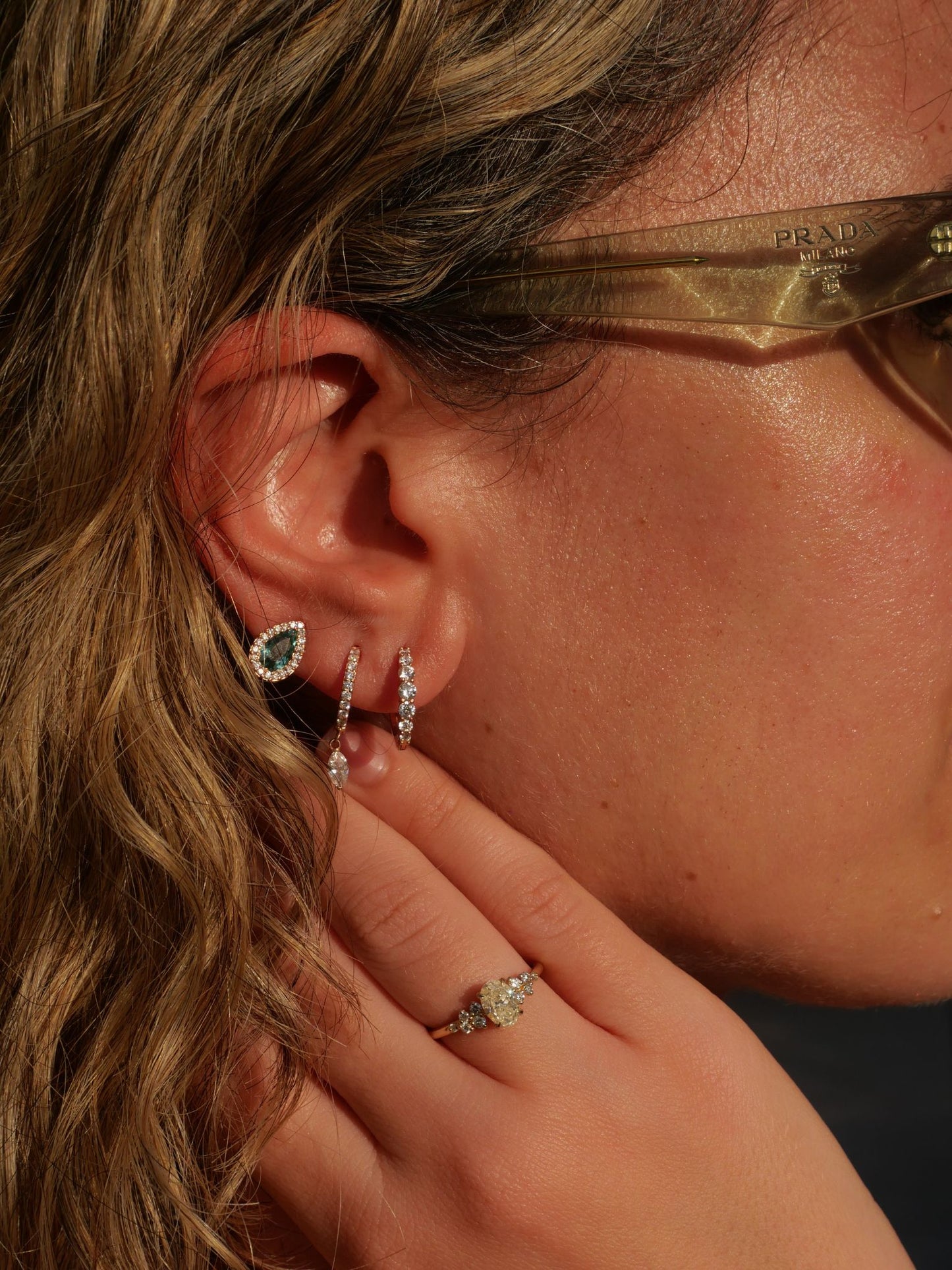 Dégradé Hoop Earrings | עגילי חישוק יהלומים